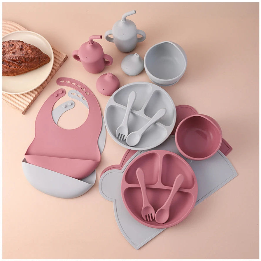 7PCS Silicone Baby Feeding Set